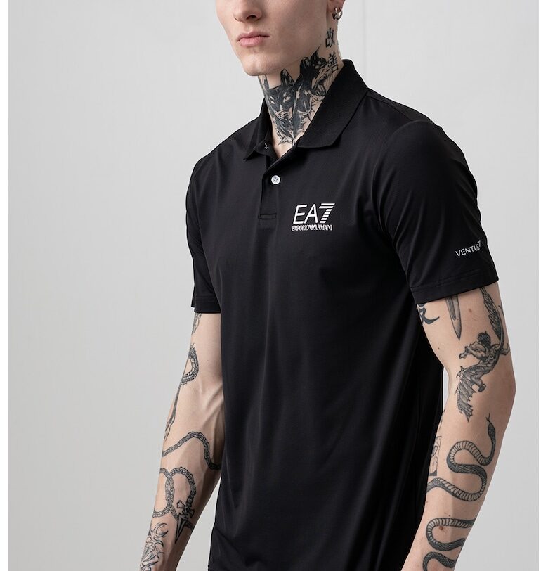 Тениска с яка и лого EA7