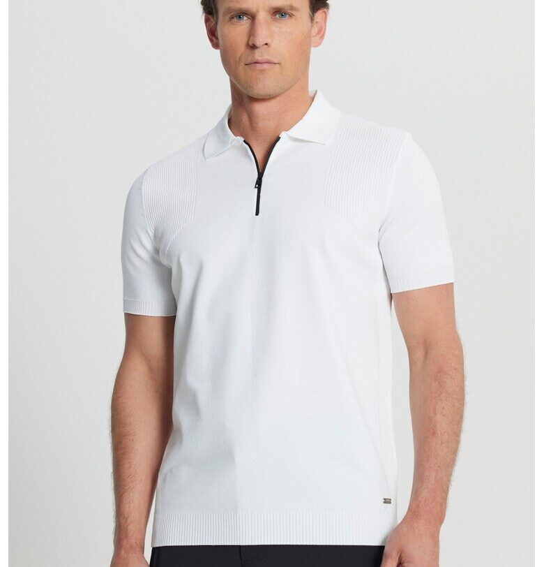 Тениска с яка и рипс ACCo