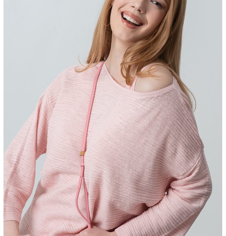 Уголемен пуловер с лен United Colors of Benetton