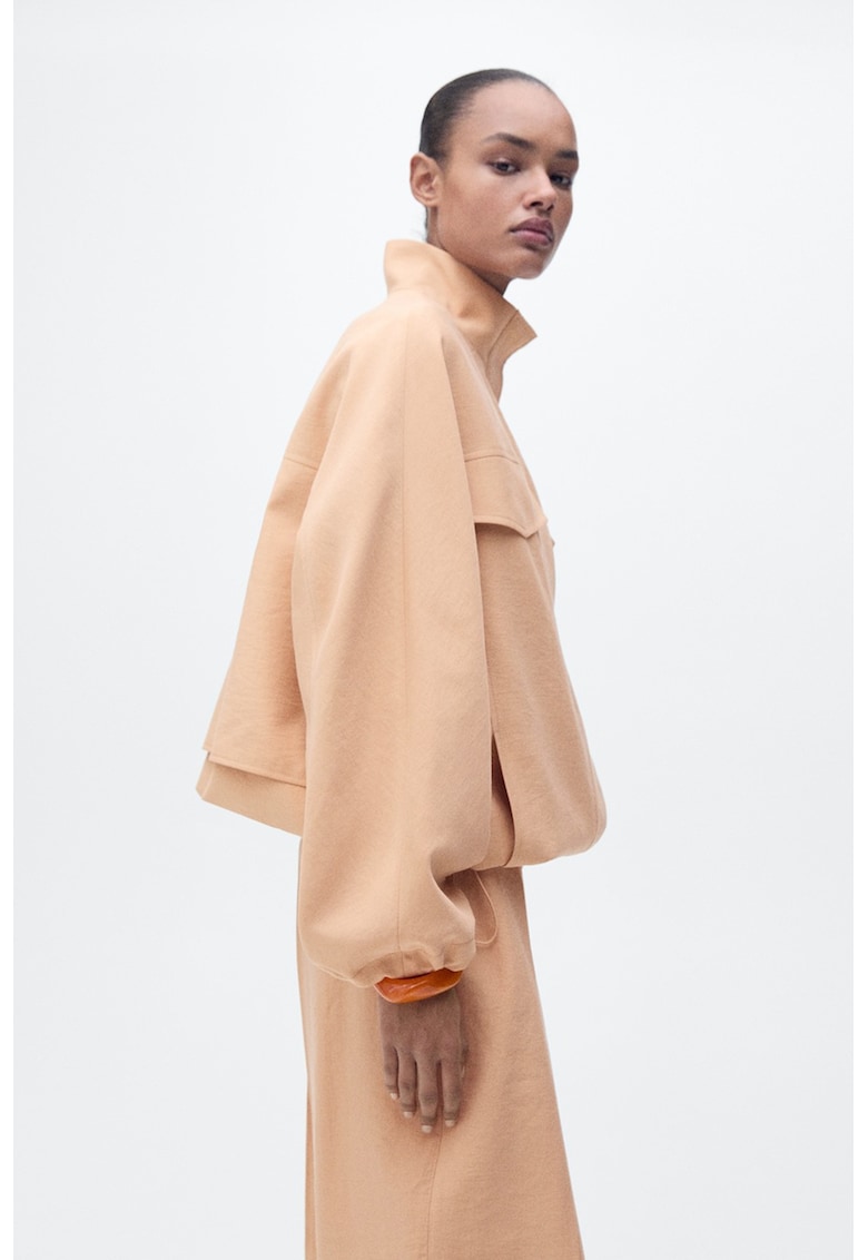 Уголемено яке с лиосел и джобове Mango