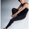 Фитнес клин с висока талия и светлоотразителен детайл Nike