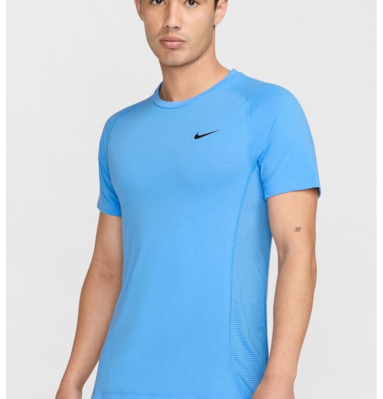 Фитнес тениска с лого Nike