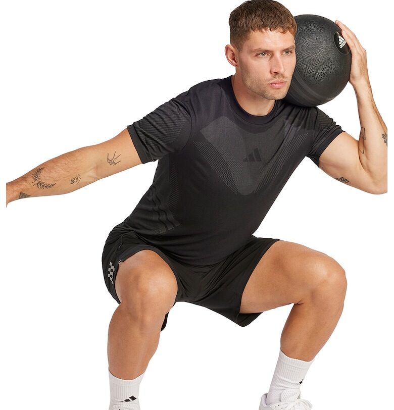 Фитнес тениска с овално деколте adidas Performance