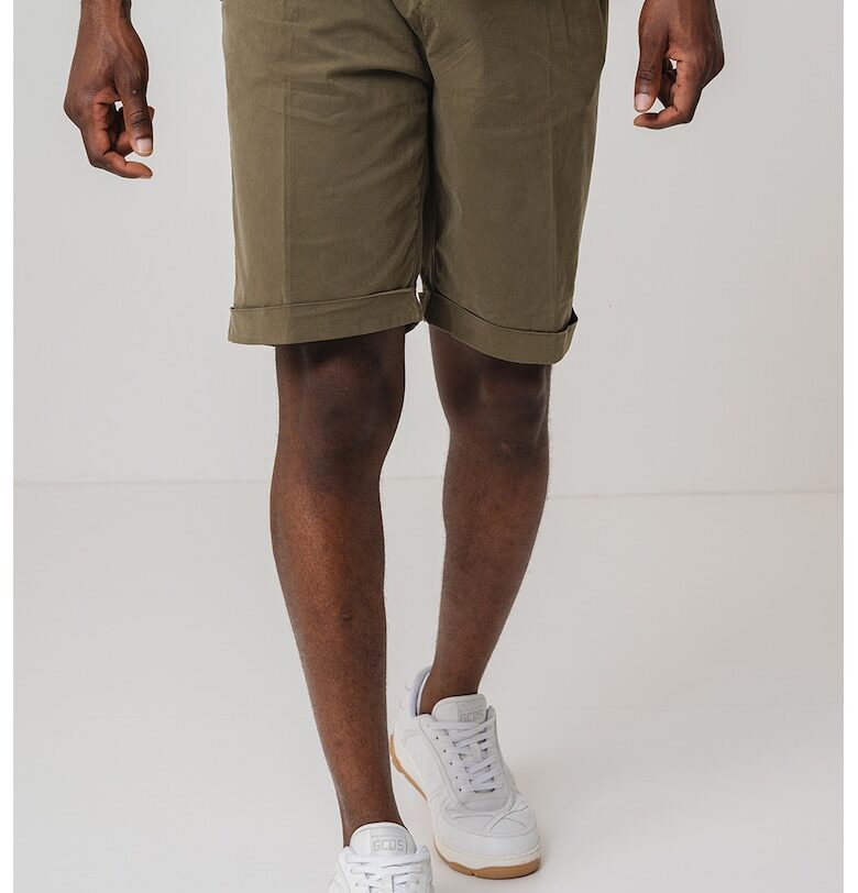 Чино бермуди с памук и лиосел GUESS