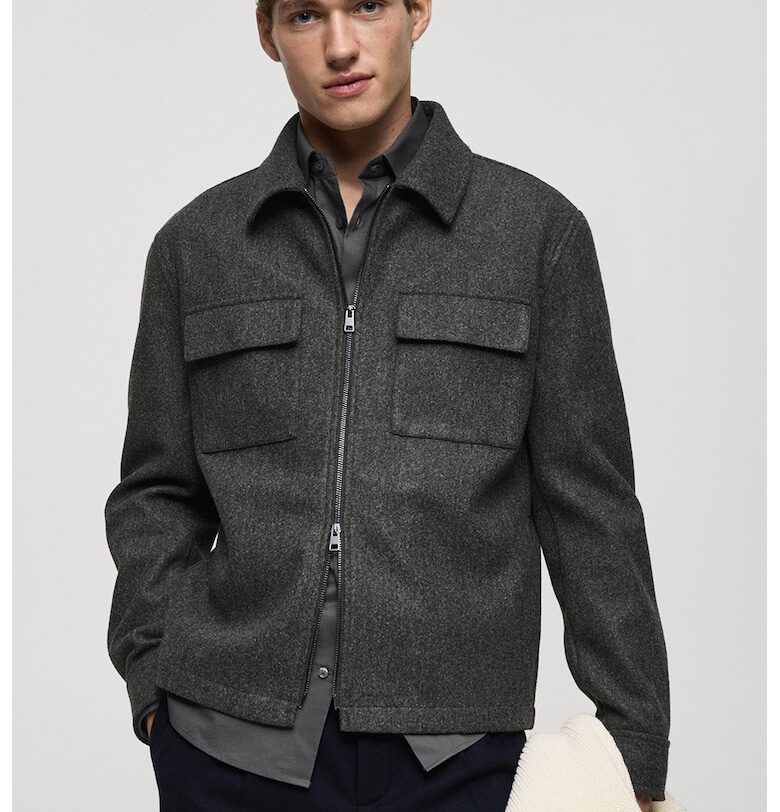 Шакет с цип и пришити джобове Mango