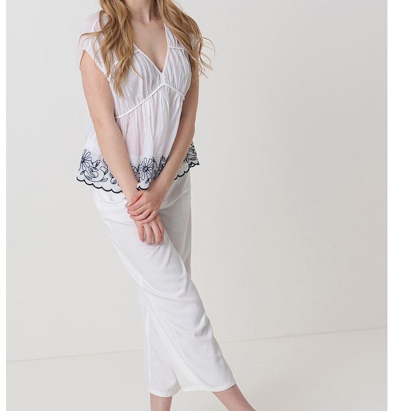 Шпиц блуза с контрасти United Colors of Benetton