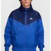 Яке Windrunner с качулка и контрасти Nike
