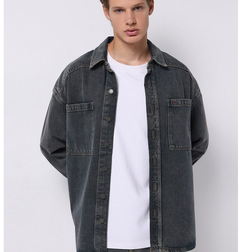 Яке от деним с пришити джобове COLINS