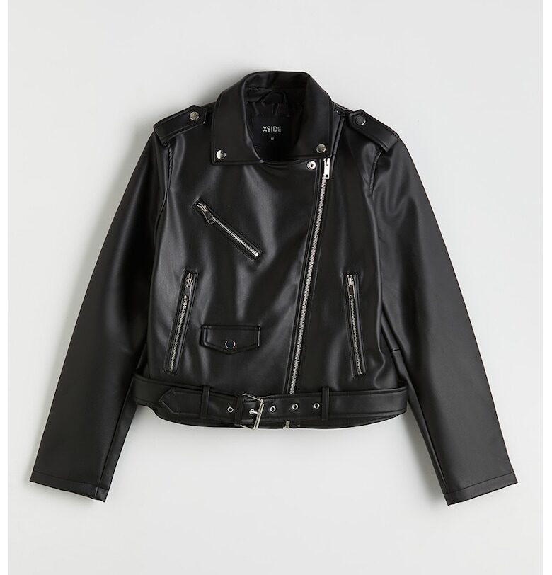 Яке от еко кожа LC WAIKIKI