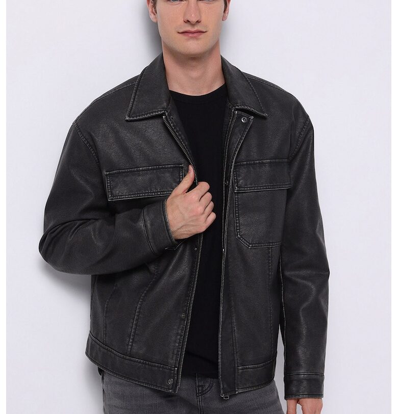 Яке от еко кожа с цип COLINS