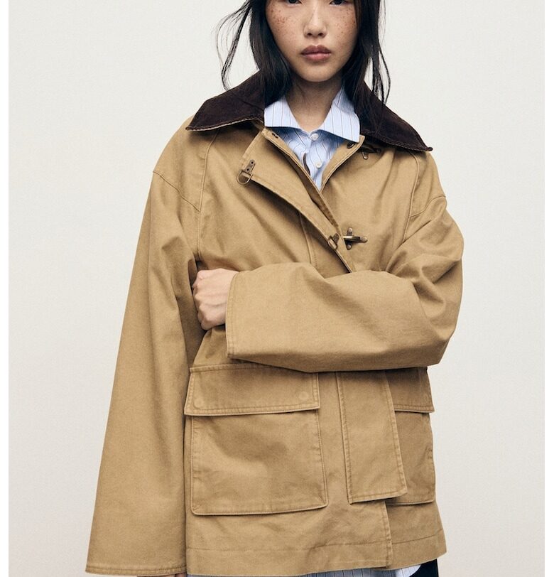 Яке с големи джобове с капаче Mango