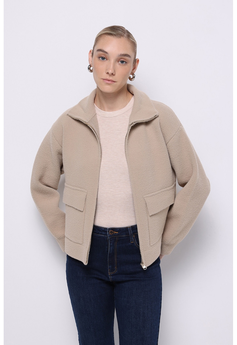 Яке с джобове и висока яка COLINS