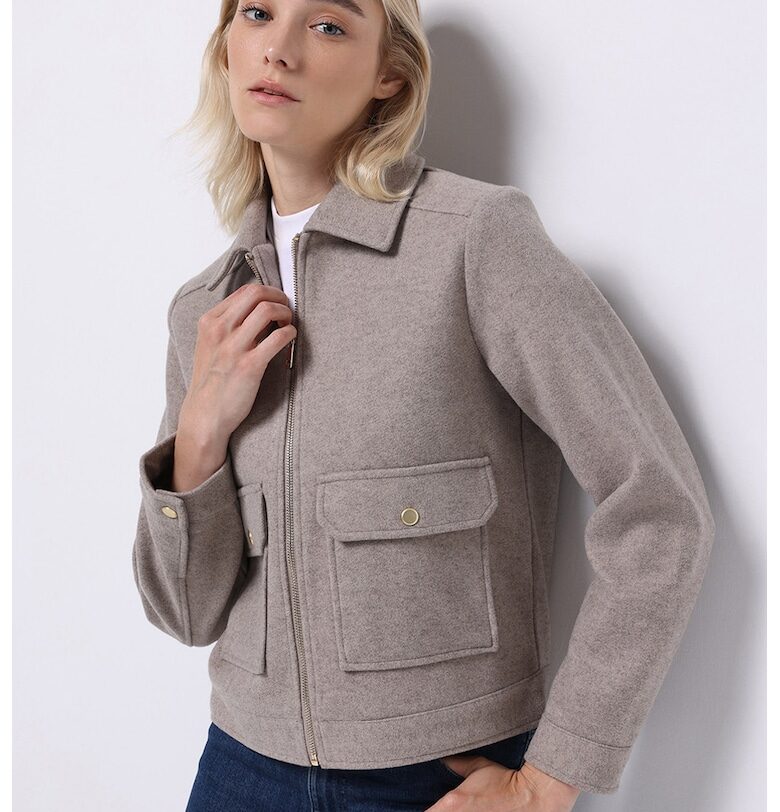 Яке с джобове с капаче COLINS