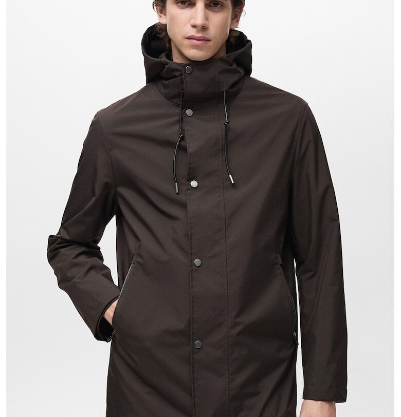 Яке с качулка Mango