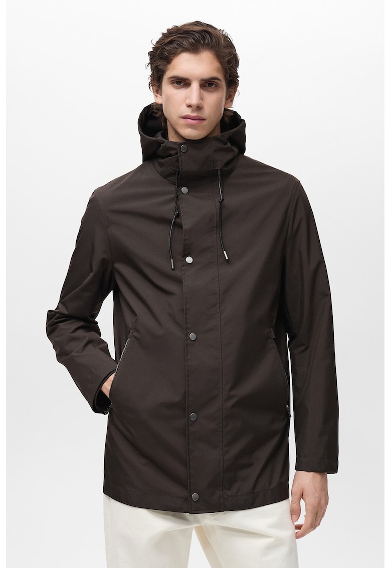 Яке с качулка Mango