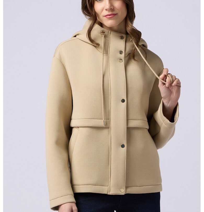 Яке с качулка и капси Oltre