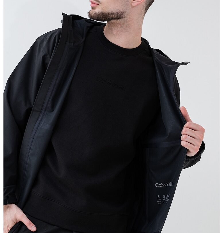 Яке с качулка и лого CALVIN KLEIN