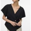 Асиметрична шпиц блуза с къси ръкави Vero Moda