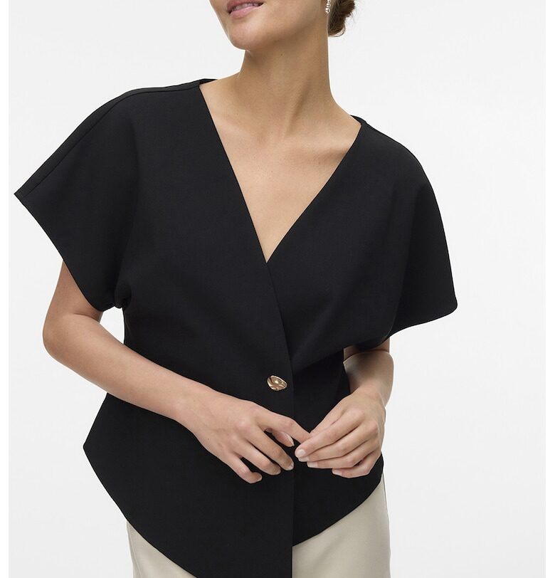 Асиметрична шпиц блуза с къси ръкави Vero Moda