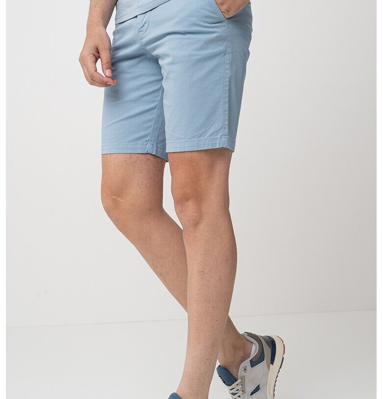 Бермуди чино United Colors of Benetton