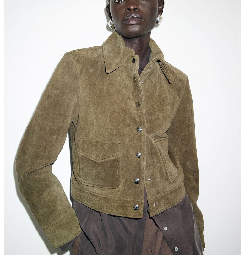 Велурен шакет с капси Mango