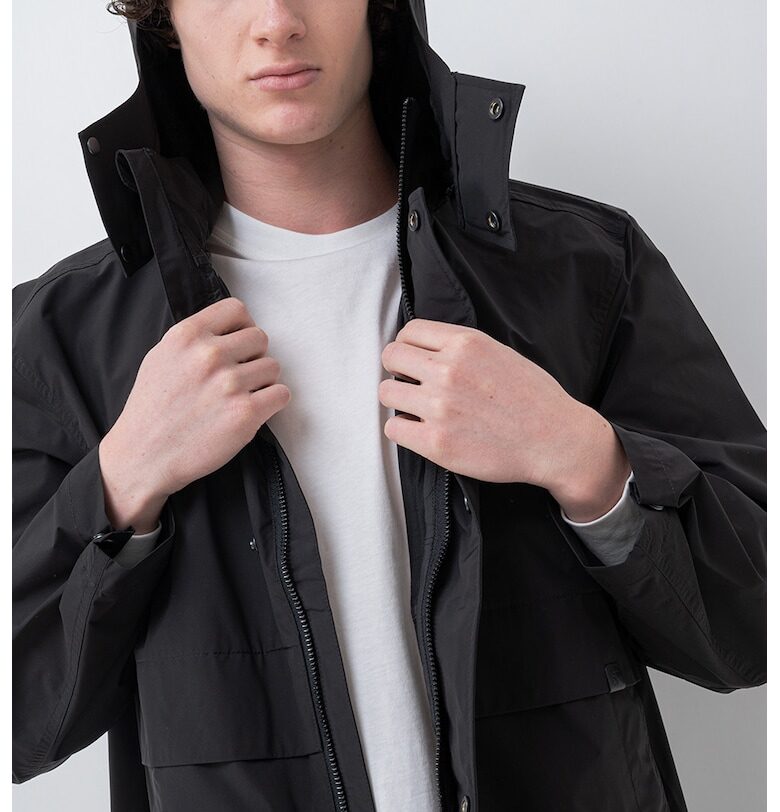 Водоустойчиво яке с качулка CALVIN KLEIN JEANS