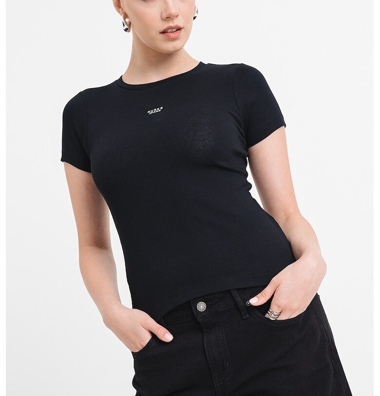Вталена тениска с лого GUESS JEANS