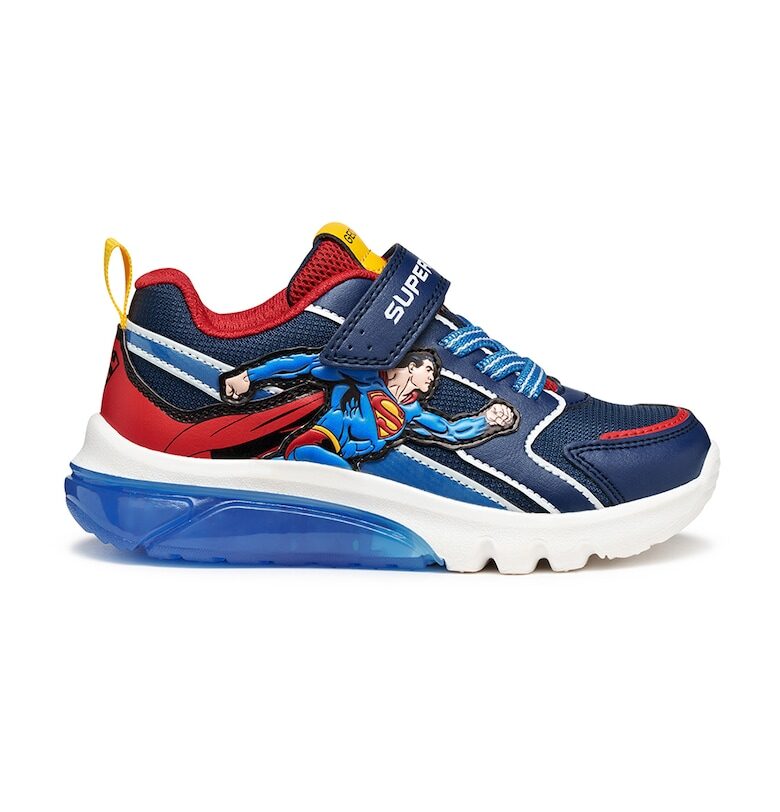 Десенирани спортни обувки с LED светлини Geox