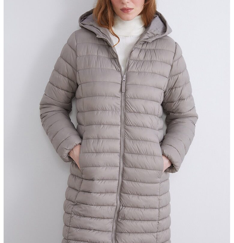 Дълго подплатено зимно яке с качулка LC WAIKIKI