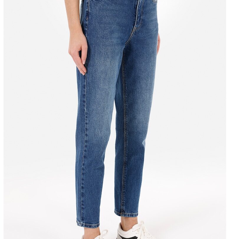 Дънки с памук COLINS