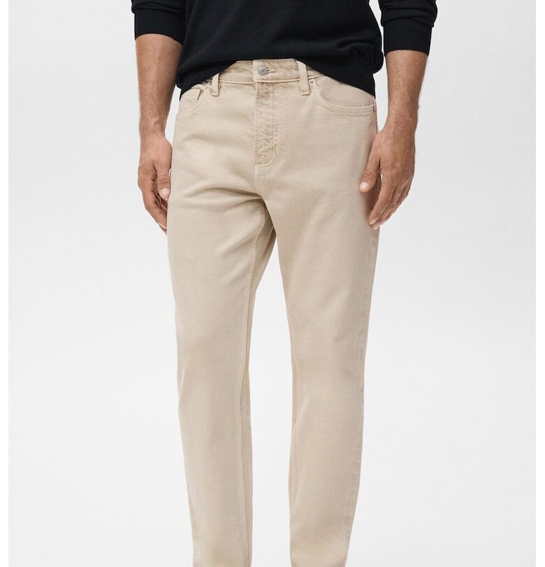 Дънки със стандартна кройка Mango