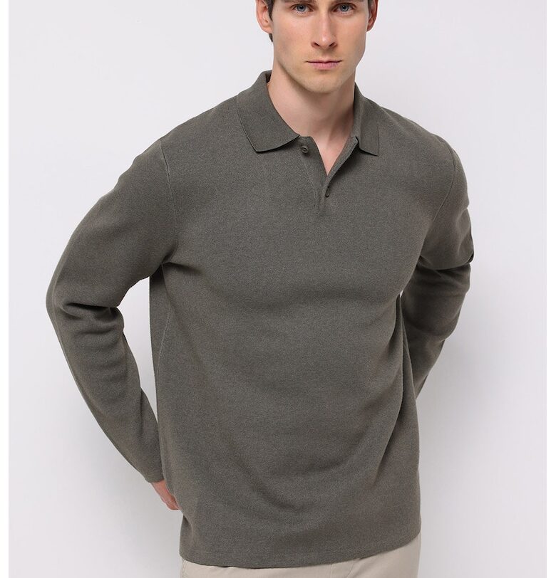 Едноцветна блуза с яка COLINS