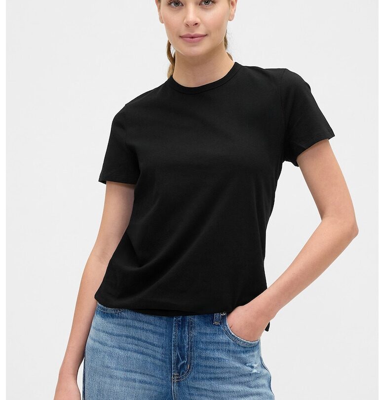 Едноцветни тениски - 2 броя GAP