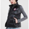 Елек с цип и странични джобове CANADA GOOSE