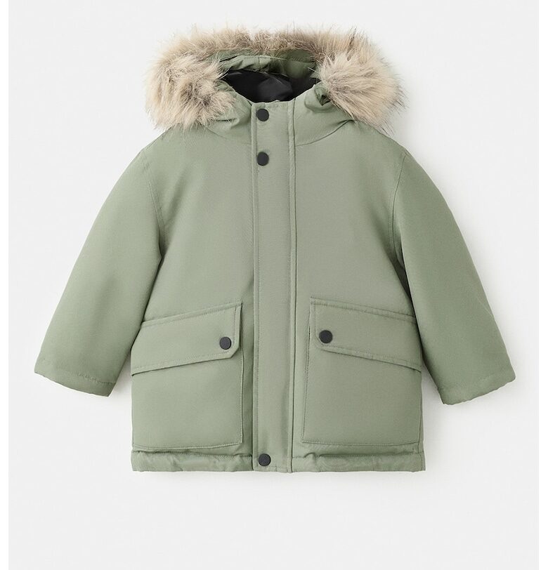 Зимно яке с качулка и еко пух Mango