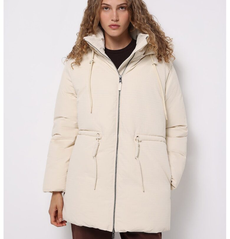 Зимно яке с качулка и колан COLINS