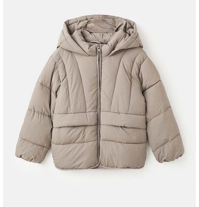 Зимно яке с качулка и цип Mango