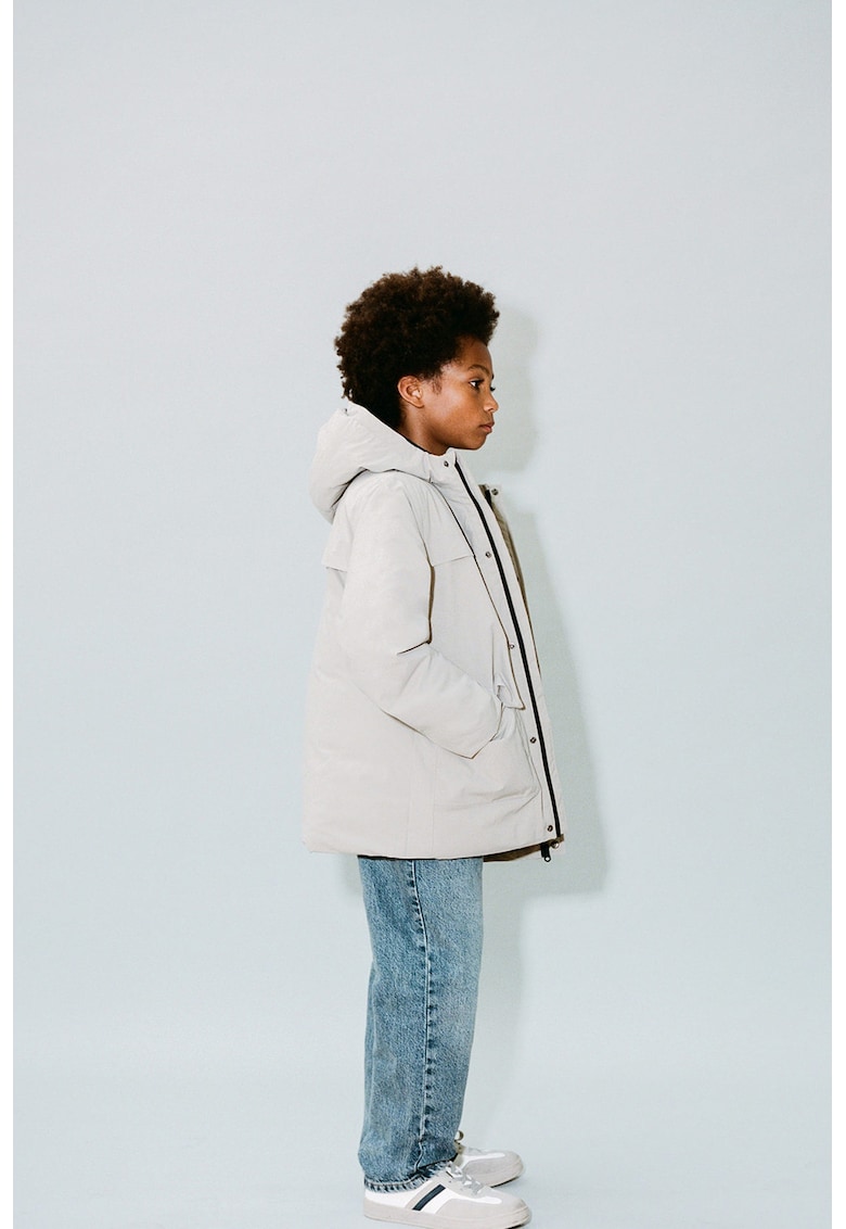 Зимно яке с качулка с подплата от еко пух Mango