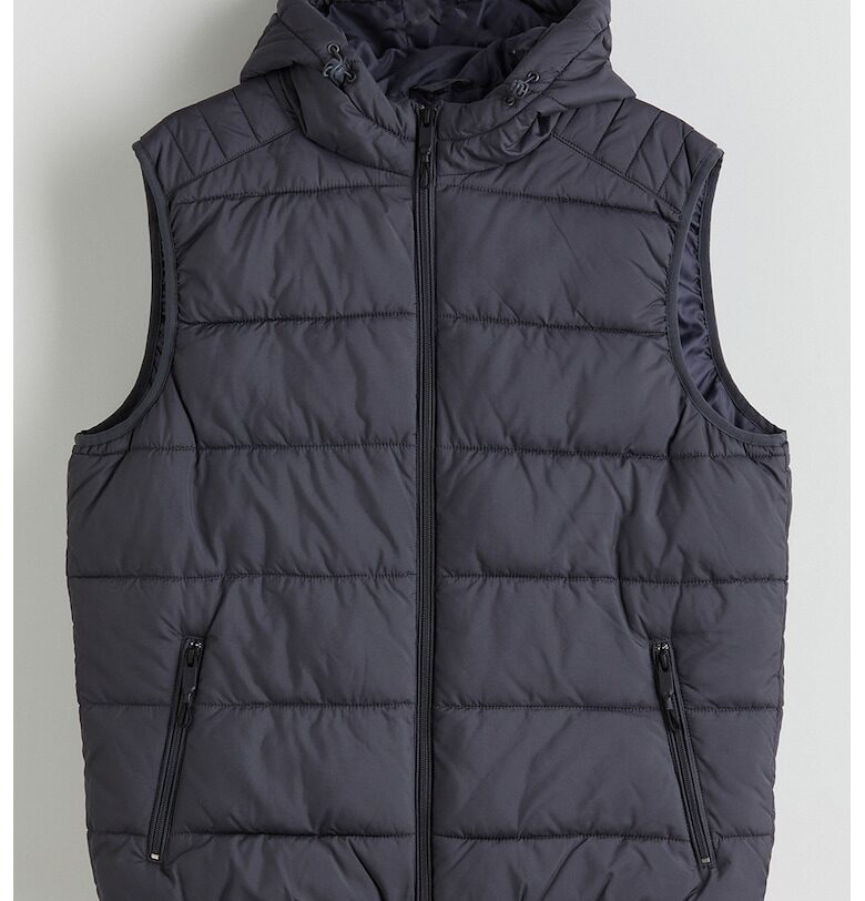 Капитониран елек с джобове с цип LC WAIKIKI