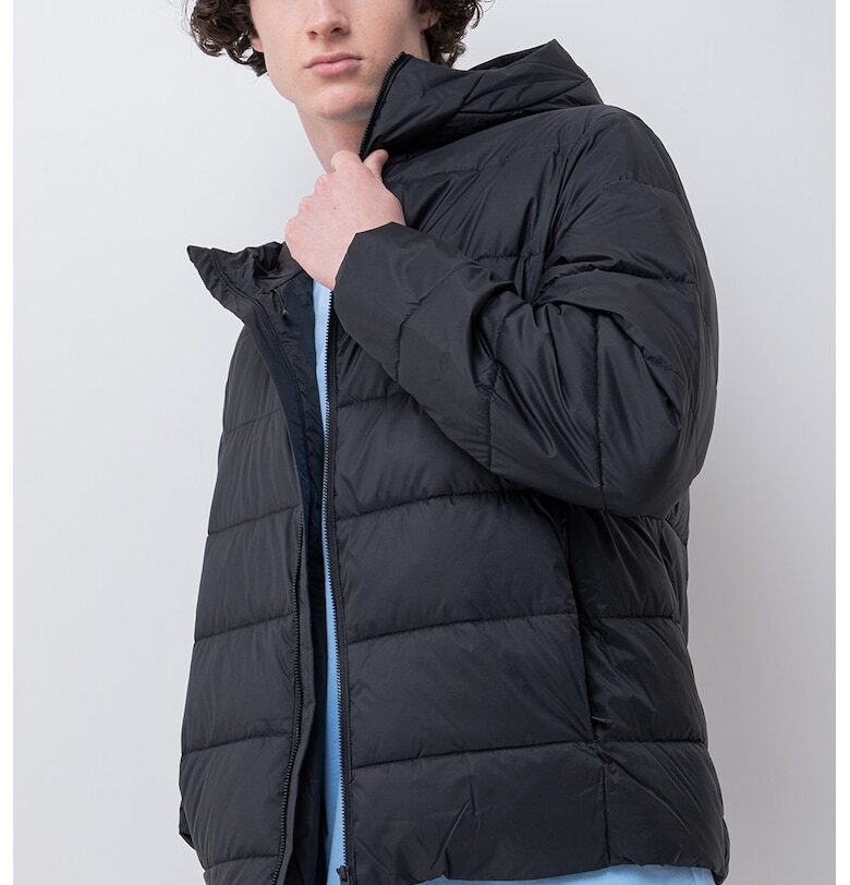 Капитонирано зимно яке с джобове Tommy Hilfiger