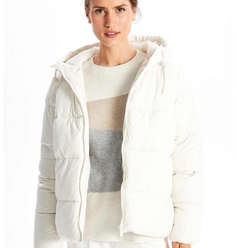 Капитонирано зимно яке с качулка LC WAIKIKI