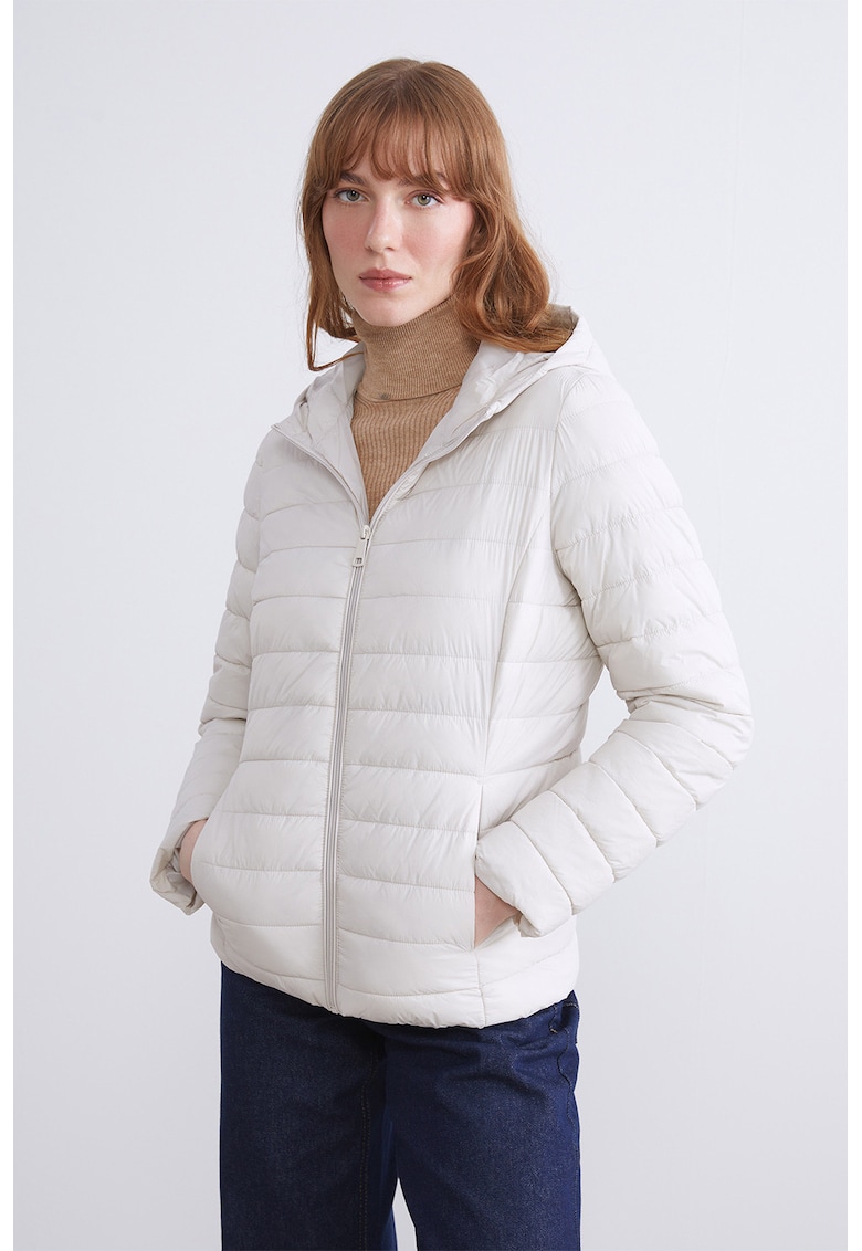 Капитонирано зимно яке с качулка LC WAIKIKI