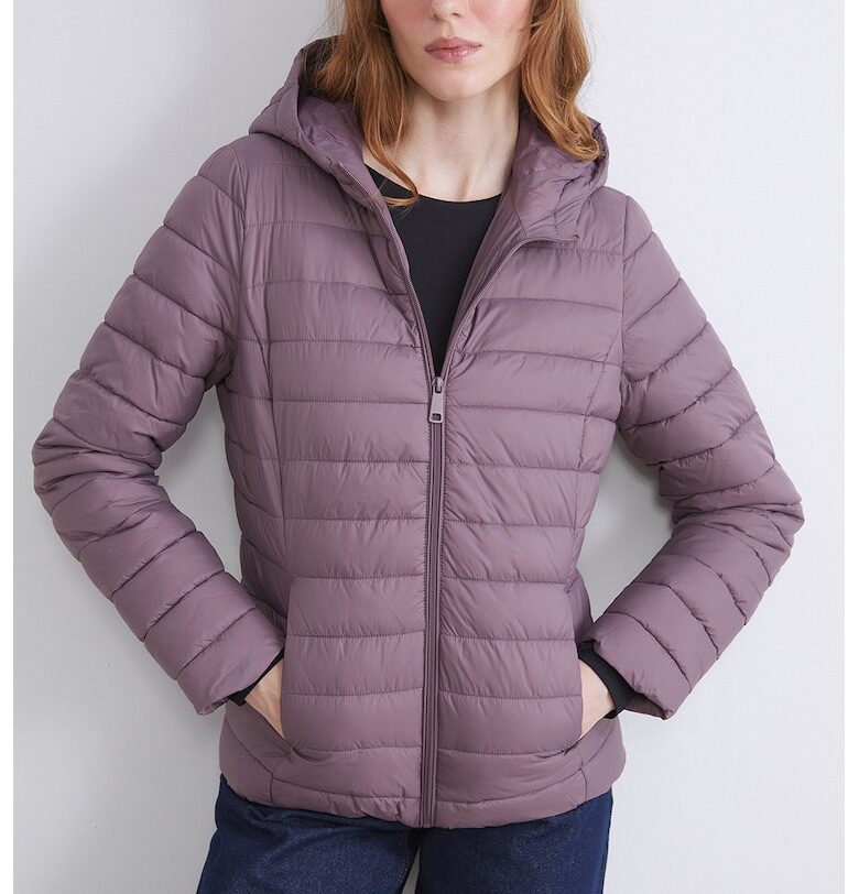 Капитонирано зимно яке с качулка LC WAIKIKI