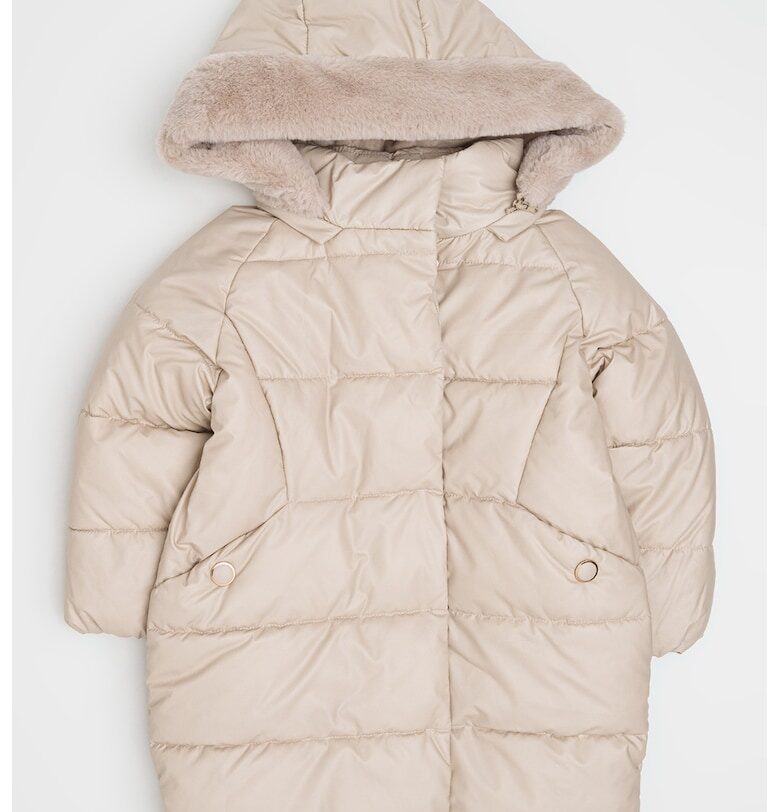 Капитонирано зимно яке с качулка Mayoral