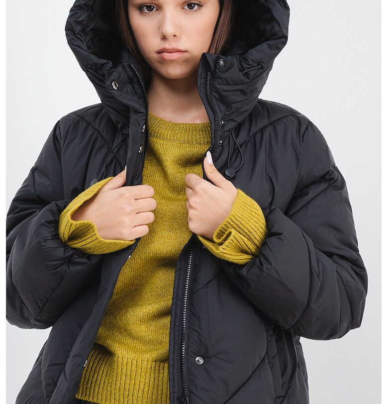 Капитонирано зимно яке с качулка Only