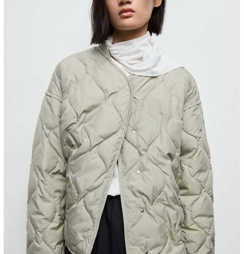 Капитонирано яке Mango