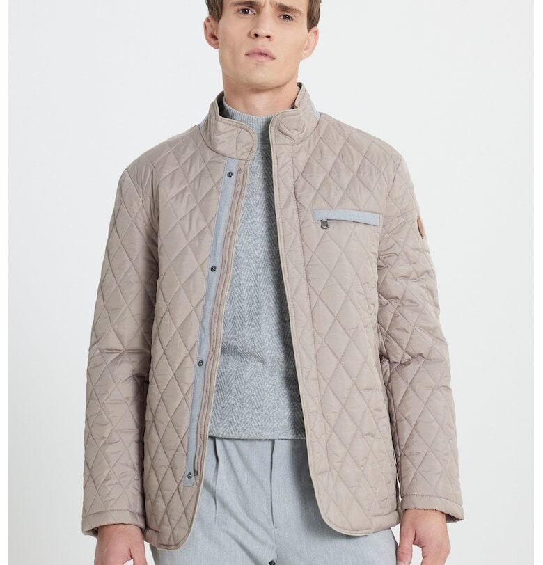 Капитонирано яке с джобове встрани ACCo