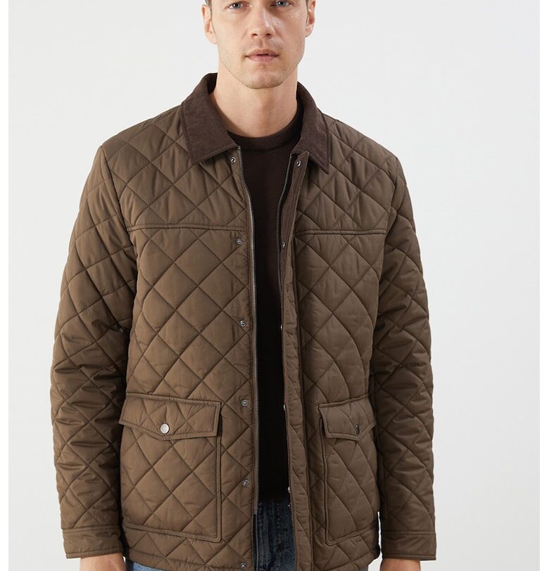 Капитонирано яке с класическа яка LC WAIKIKI