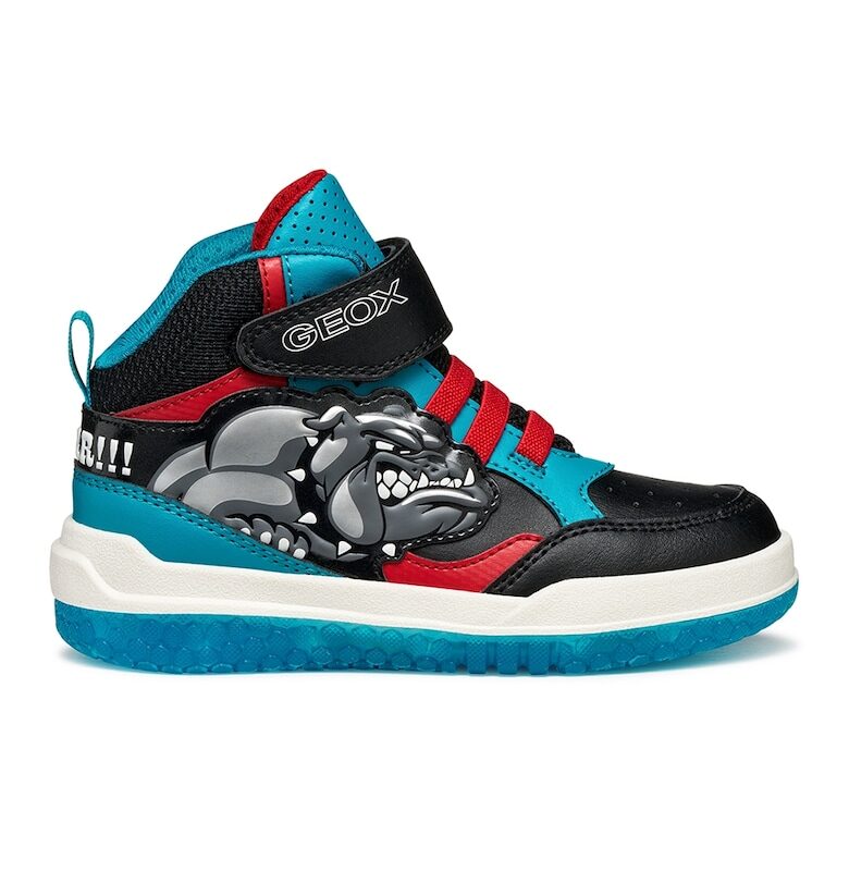 Кецове с LED светлени Geox