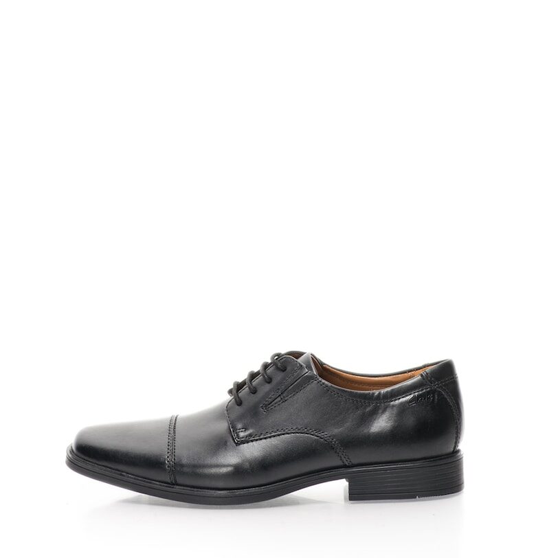 Кожени обувки Tilden с подсилен връх Clarks